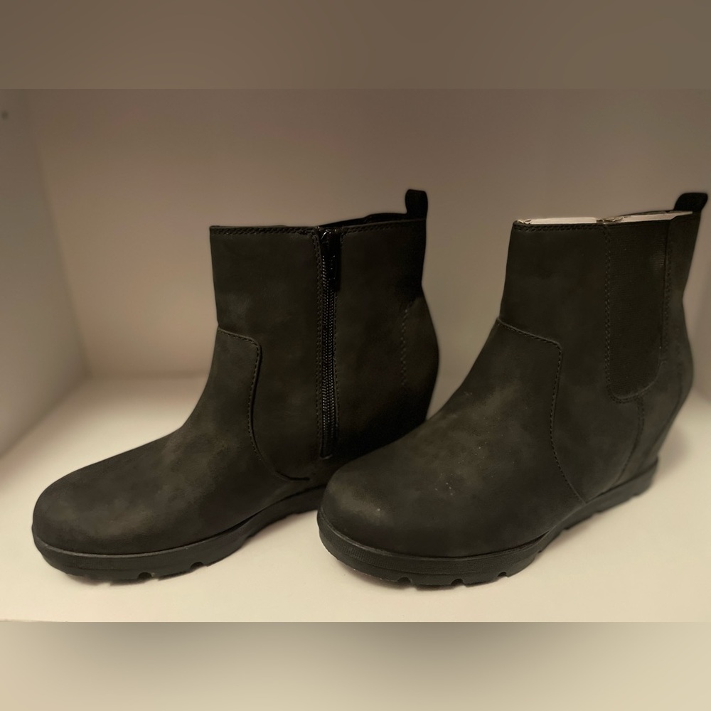 Black wedge booties